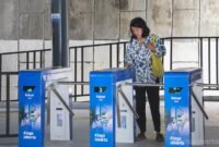 <p>PT Transportasi Jakarta (Transjakarta) menegaskan bahwa Kartu Layanan Gratis (KLG) merupakan fasilitas layanan transportasi publik yang pendaftarannya 100 persen bebas biaya dan tidak untuk diperjualbelikan.</p>